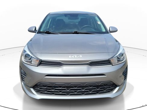 Used 2022 Kia Rio S w/ Technology Package FWD image 2