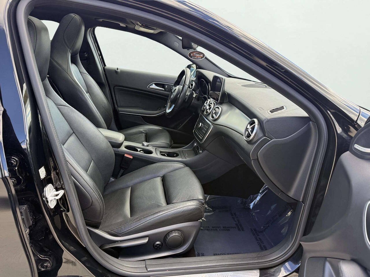 Used 2016 Mercedes-Benz GLA 250 4MATIC image 12