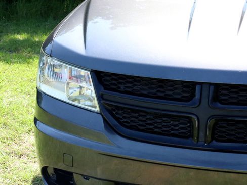 Used 2018 Dodge Journey SE w/ Popular Equipment Group image 22