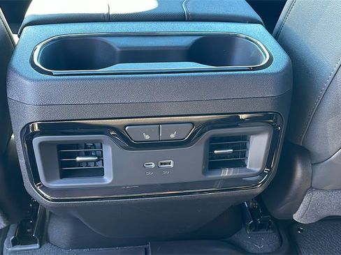 New 2026 GMC Sierra 2500 AT4 w/ AT4 Premium Plus Package image 17