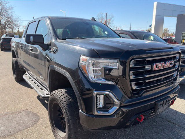 Used 2021 GMC Sierra 1500 AT4 w/ Technology Package AWD/4WD image 3