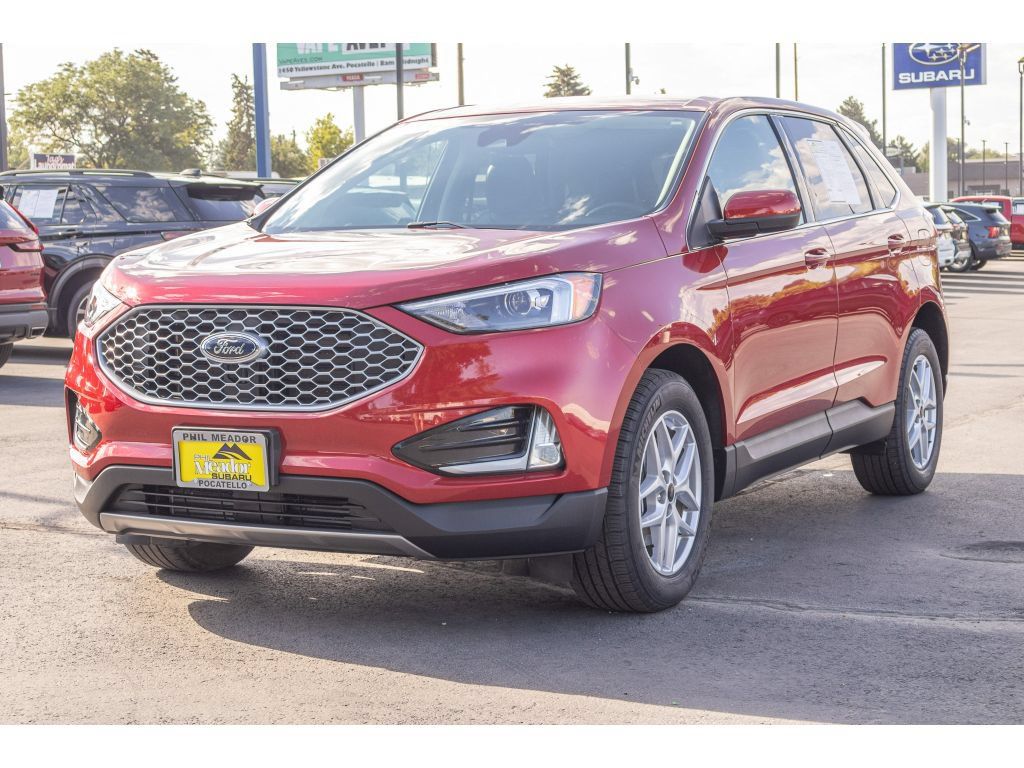Used 2024 Ford Edge SEL w/ Convenience Package AWD/4WD image 7