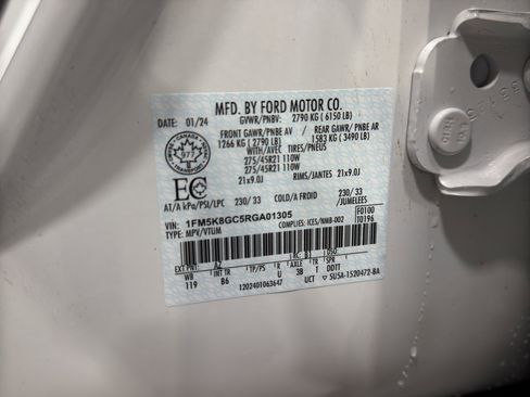 Used 2024 Ford Explorer ST w/ Technology Package image 42