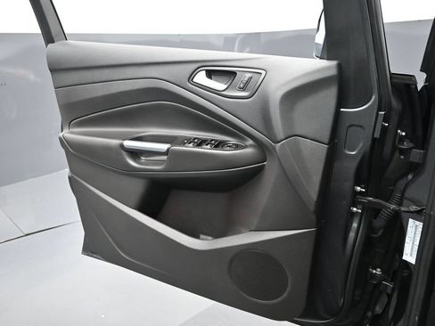 Used 2016 Ford C-MAX SEL w/ Equipment Group 303A FWD image 6