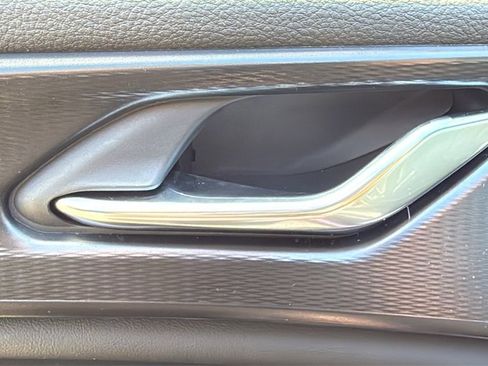 New 2025 Jeep Grand Cherokee Laredo X image 18