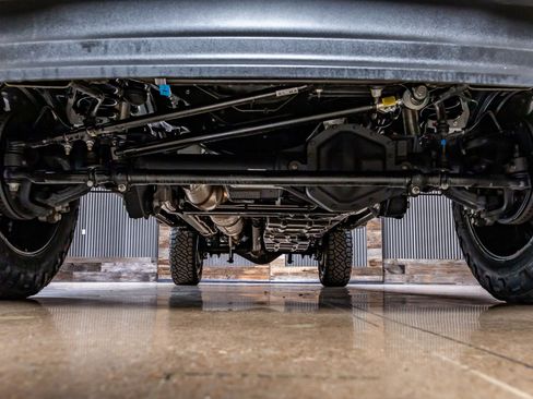 Used 2025 Ford F350 King Ranch w/ Chrome Package image 15