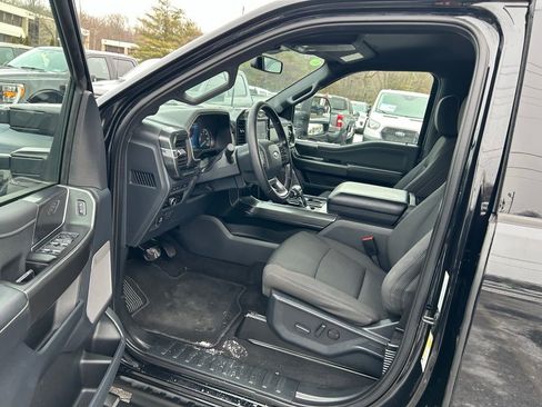 Certified 2023 Ford F150 XLT w/ Equipment Group 302A High image 17
