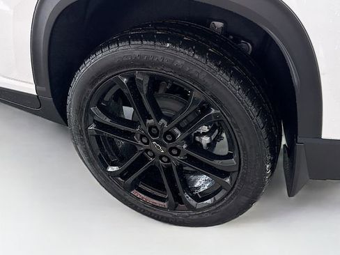 New 2026 Chevrolet Traverse LT w/ LPO, Floor Liner Package image 33