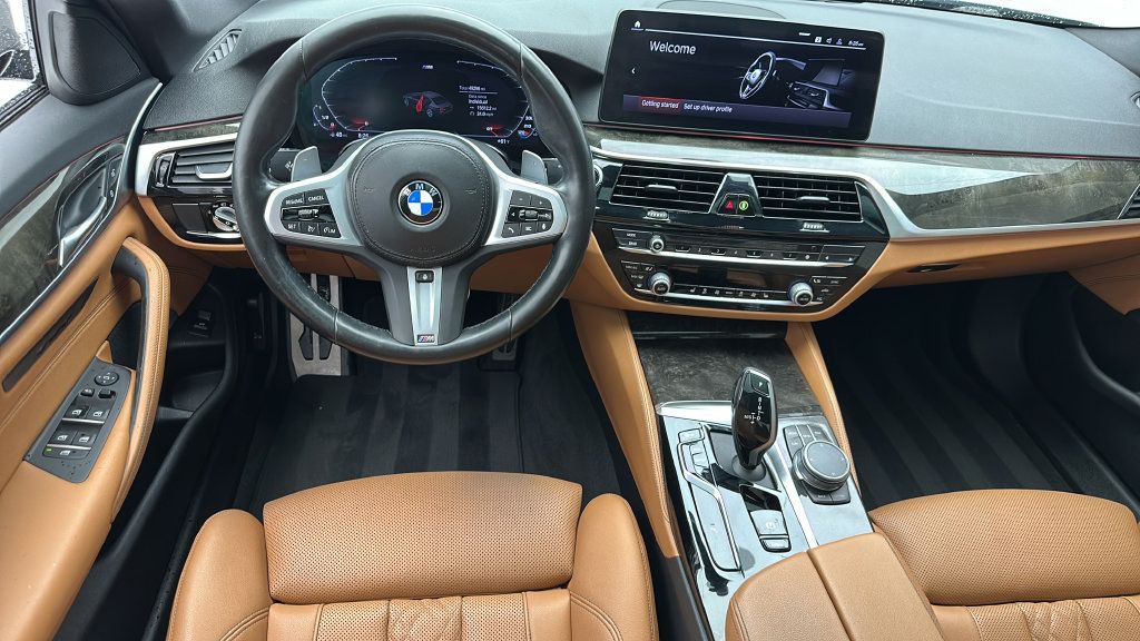Used 2022 BMW 530i xDrive w/ M Sport Package AWD/4WD image 10