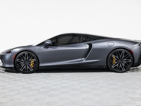 Used 2023 McLaren GT Base image 13