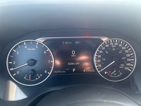 Used 2023 Nissan Rogue SV AWD/4WD image 29