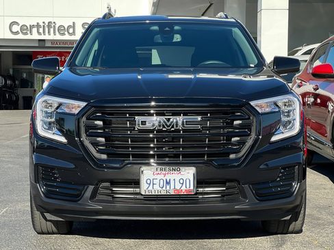 Used 2023 GMC Terrain SLE w/ Driver Convenience Package AWD/4WD image 11