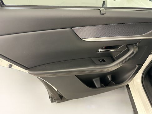 Used 2024 MAZDA CX-90 3.3 Turbo w/ Premium Package image 26