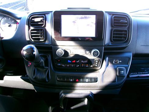 Used 2025 RAM ProMaster 2500 w/ Convenience Group FWD image 10