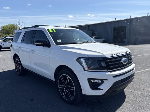 Certified 2021 Ford Expedition Limited AWD/4WD image 11