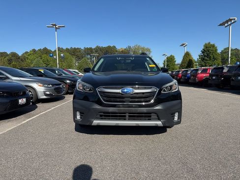 Used 2022 Subaru Outback Limited image 6