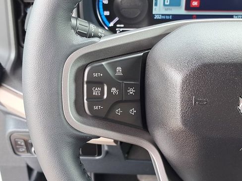 Used 2024 Ford Bronco Wildtrak image 26