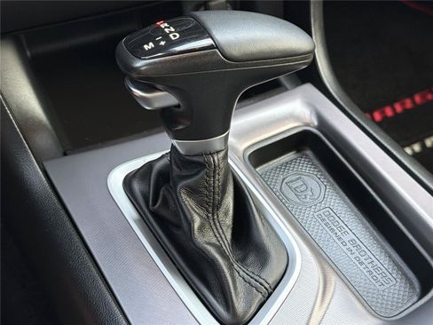 Used 2022 Dodge Charger Scat Pack w/ Dynamics Package RWD image 16