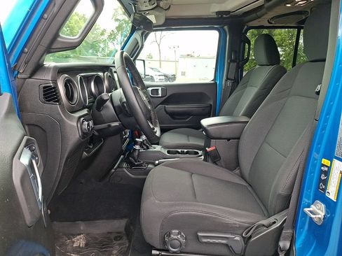 Used 2022 Jeep Wrangler Unlimited Sport AWD/4WD image 15