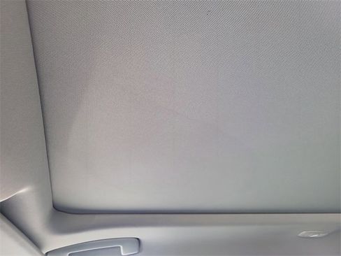 Used 2021 Nissan Rogue SL w/ Premium Package image 30