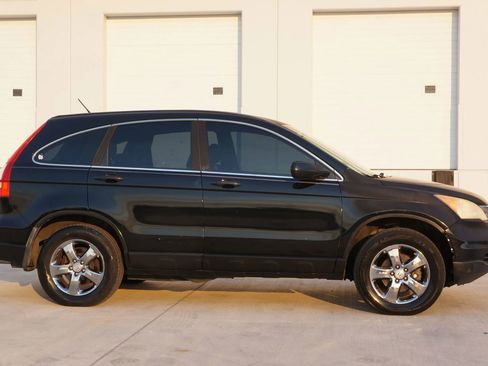 Used 2010 Honda CR-V LX image 12