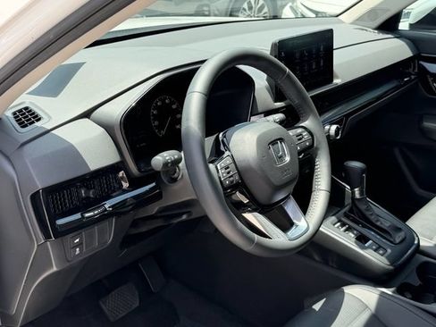 Used 2024 Honda CR-V EX-L image 13
