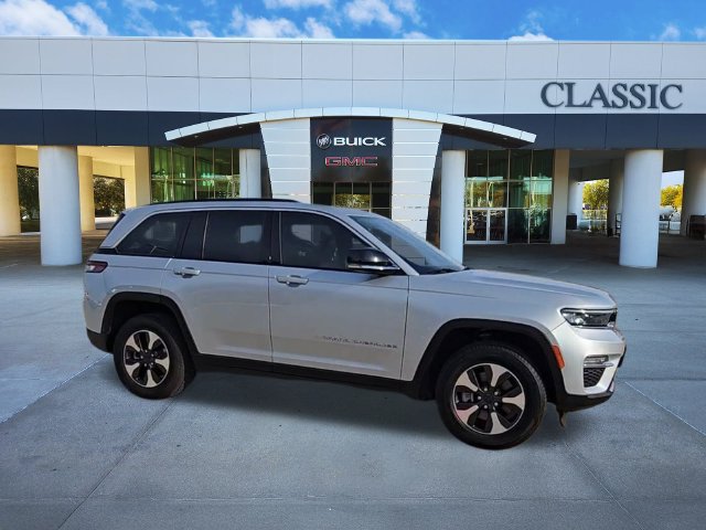 Used 2024 Jeep Grand Cherokee Limited 4xe AWD/4WD image 9