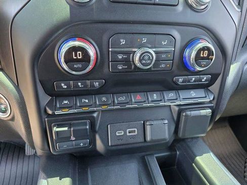 Certified 2020 GMC Sierra 1500 AT4 w/ AT4 Premium Package AWD/4WD image 25