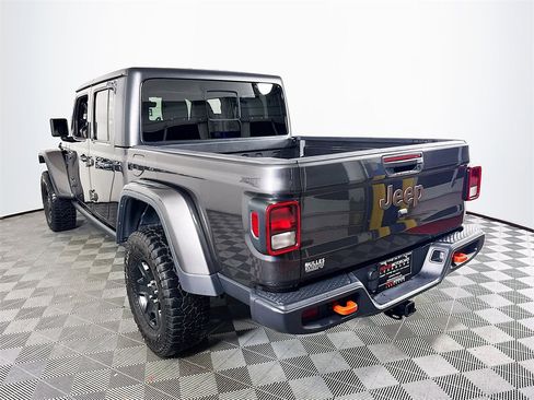 Used 2023 Jeep Gladiator Mojave w/ Cold Weather Group image 5
