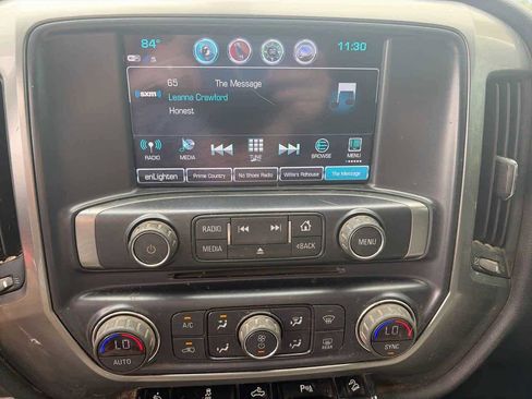 Used 2018 Chevrolet Silverado 1500 LT w/ All Star Edition AWD/4WD image 18