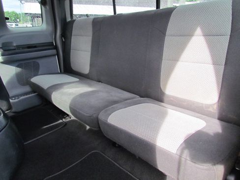 Used 2007 Ford F250 XLT image 12