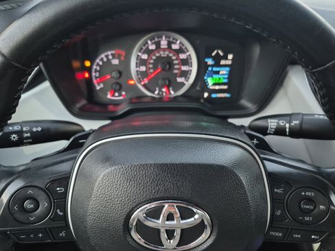 Used 2021 Toyota Corolla SE image 24