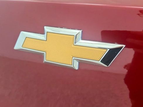 Used 2025 Chevrolet TrailBlazer LT AWD/4WD image 33