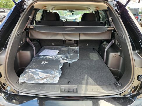 New 2025 Mitsubishi Outlander ES image 18