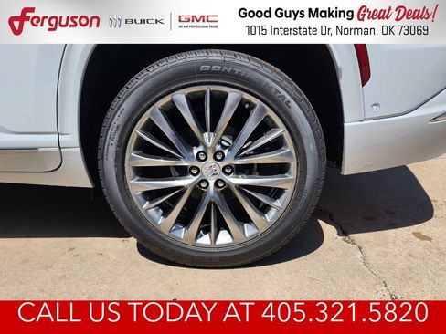 New 2026 Buick Enclave Avenir w/ Super Cruise Package AWD/4WD image 57