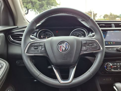 Used 2023 Buick Encore GX Select w/ Sport Touring Package FWD image 17