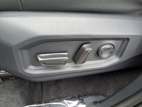 New 2026 Toyota Tundra SR5 image 11