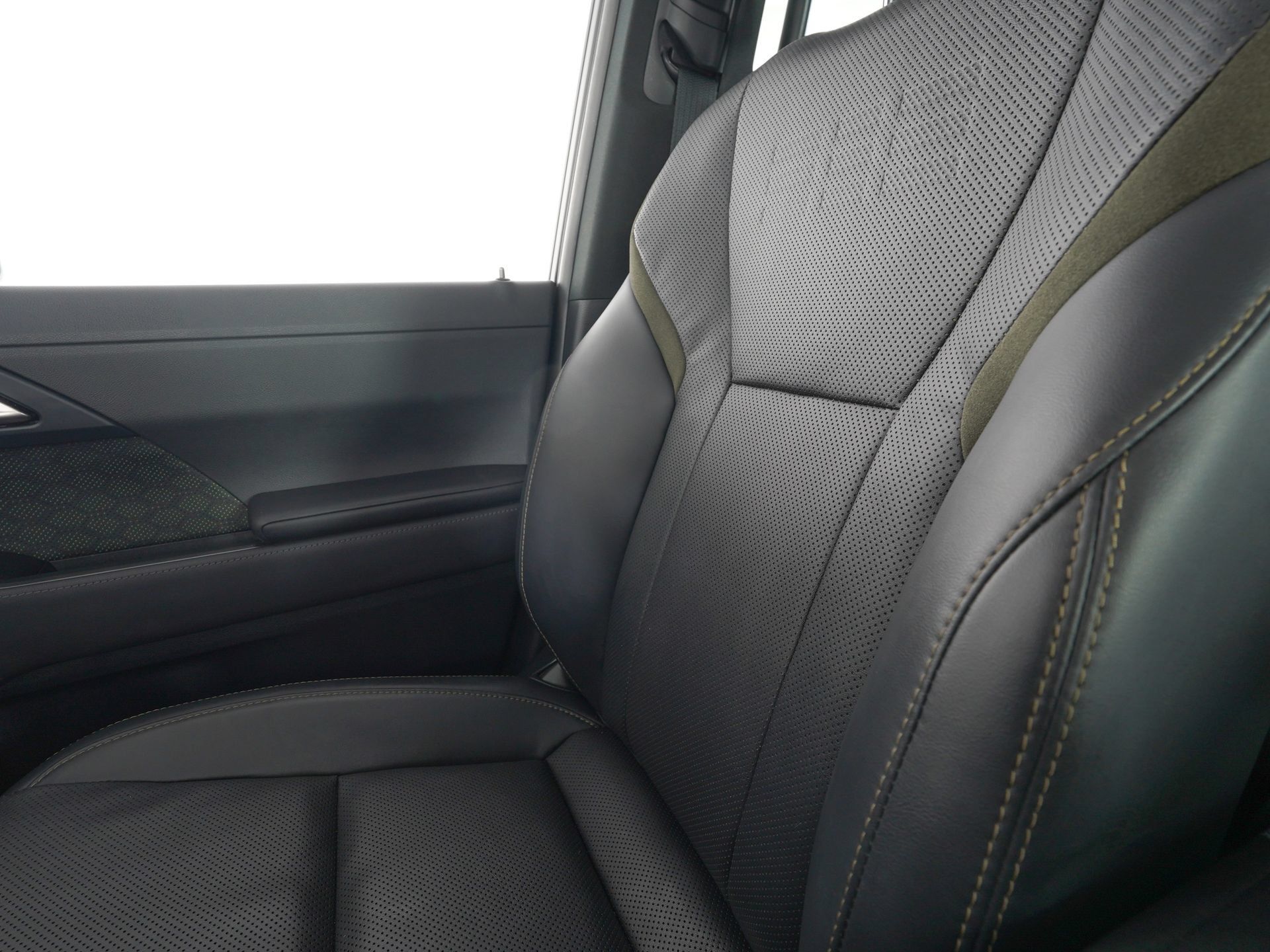 Used 2024 Lexus GX 550 AWD/4WD image 27