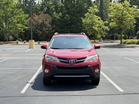 Used 2015 Toyota RAV4 XLE FWD image 2