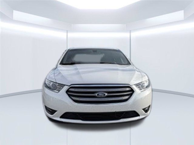 Used 2015 Ford Taurus SEL FWD image 2