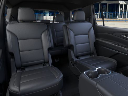 New 2026 Chevrolet Traverse LT w/ Sun and Wheel Package image 17