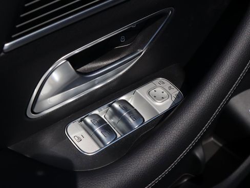 New 2026 Mercedes-Benz GLS 450 4MATIC image 28