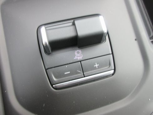 New 2026 GMC Sierra 2500 Denali Ultimate image 21