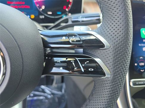 New 2026 Mercedes-Benz GLC 300 4MATIC image 32
