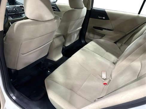 Used 2013 Honda Accord LX image 10