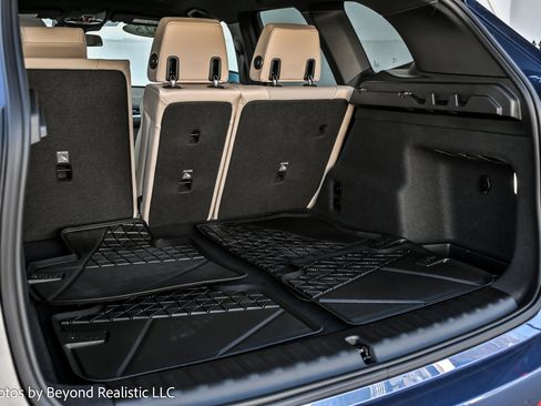 Used 2025 BMW X1 xDrive28i w/ Convenience Package image 17