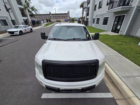 Used 2013 Ford F150 Platinum image 3