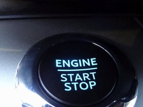 Certified 2022 Ford Explorer XLT w/ Class IV Trailer Tow Package image 23