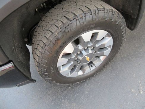 Certified 2024 Chevrolet Silverado 2500 Custom w/ Custom Convenience Package AWD/4WD image 14