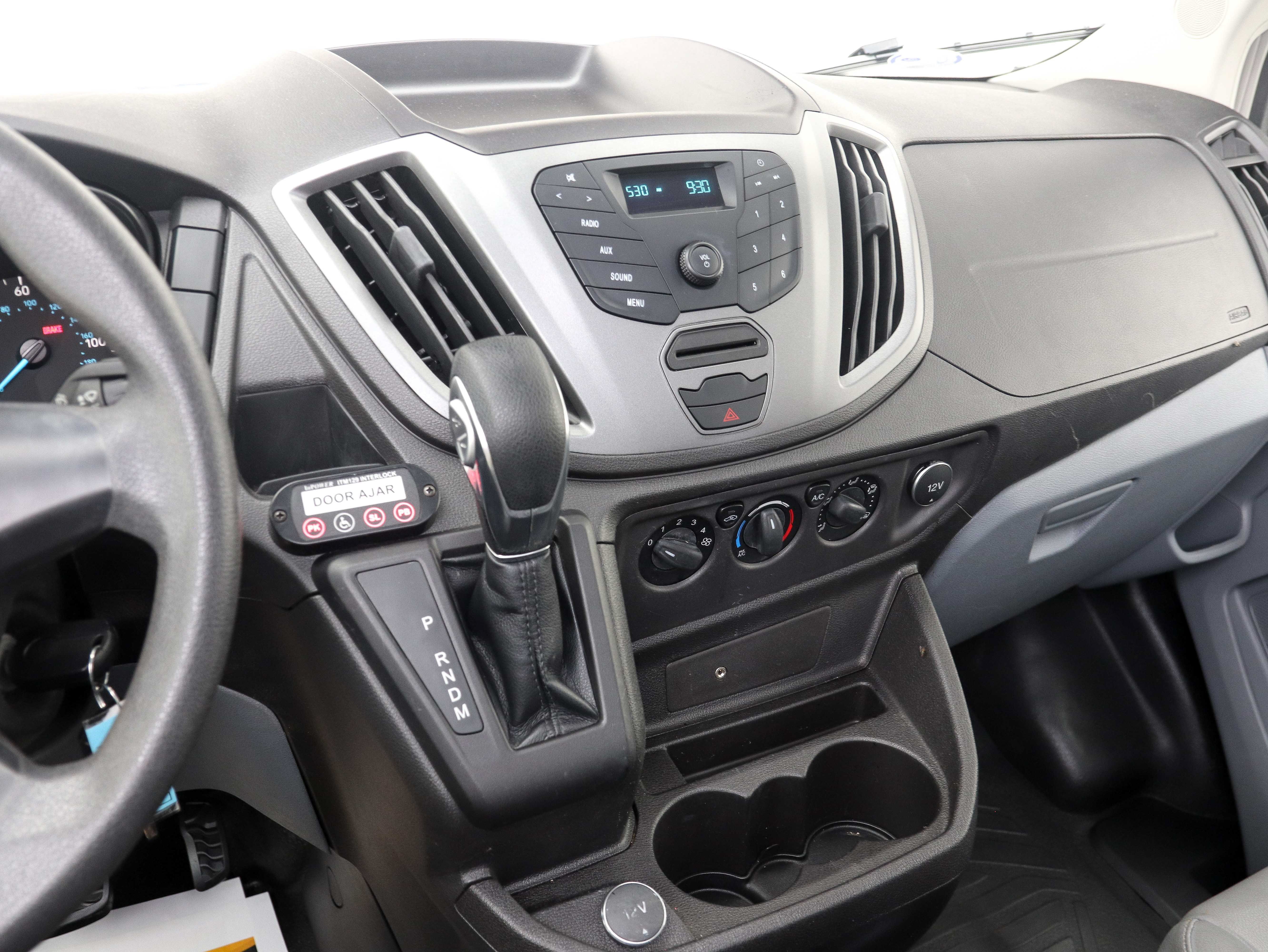 Used 2017 Ford Transit 350 XL RWD image 26